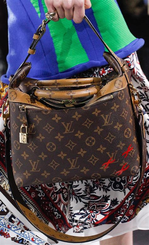 louis vuitton runway bags 2016|Louis Vuitton runway collection.